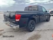 ✅ 2005 Nissan Titan SE • VIN: 1N6AA06A15N500287 • Лот: 94309915. Опубликован ранее на Copart с пробегом 386 662 миль. Бесплатный доступ к архиву аукционных продаж из США и подробный отчёт об истории автомобиля на DreamBid. Изображение 3.