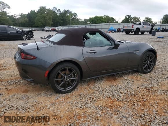 ✅ 2018 Mazda MX-5 Miata Club • VIN: JM1NDAC71J0205790 • Лот: 52853665. Опубликован ранее на Copart с пробегом 80 037 миль. Бесплатный доступ к архиву аукционных продаж из США и подробный отчёт об истории автомобиля на DreamBid. Изображение 3.