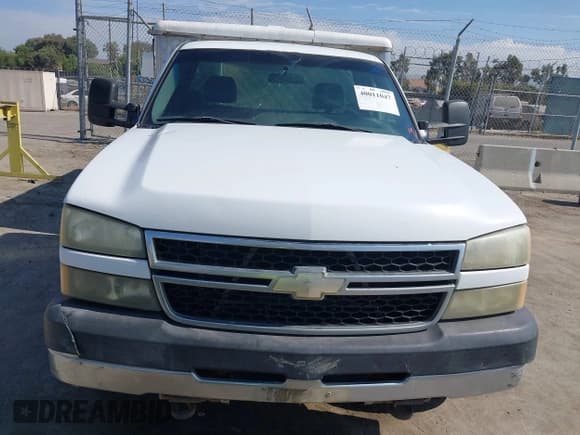 ✅ 2007 Chevrolet Silverado 2500HD • VIN: 1GBHK24U87E156598 • Лот: 40011047. Опубликован ранее на IAAI с пробегом 329 806 миль. Бесплатный доступ к архиву аукционных продаж из США и подробный отчёт об истории автомобиля на DreamBid. Изображение 13.