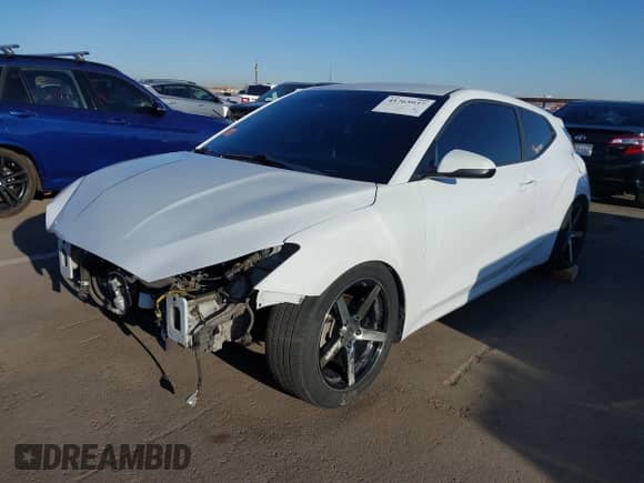 2019 Hyundai Veloster Premium with VIN KMHTG6AF3KU019356, listed as a IAAI auction lot 41765937 with 120,079 mi miles and . Bid and sale history available at DreamBid. Image 18.