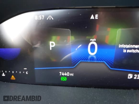 ✅ 2024 Volkswagen Taos SE • VIN: 3VVVX7B22RM060477 • Lot: 42778655. Listed on IAAI with 7,440 mi. Free auction sales archive from the USA and detailed vehicle history report at DreamBid. Image 16.