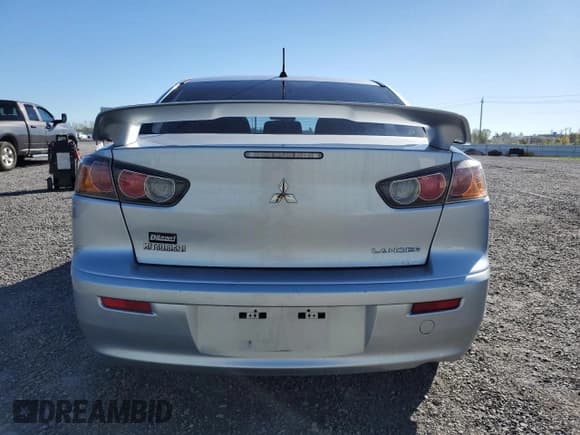 ✅ 2012 Mitsubishi Lancer ES • VIN: JA32U2FU3CU610506 • Lot: 84880135. Wystawiony na Copart z przebiegiem 181 189 mil. Bezpłatny archiwum sprzedaży aukcyjnych z USA i szczegółowy raport historii pojazdu na DreamBid. Zdjęcie 6.