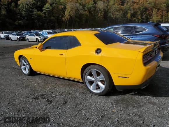 ✅ 2019 Dodge Challenger R/T • VIN: 2C3CDZBT6KH550691 • Lot: 89817115. Wystawiony na Copart z przebiegiem 28 694 mil. Bezpłatny archiwum sprzedaży aukcyjnych z USA i szczegółowy raport historii pojazdu na DreamBid. Zdjęcie 2.