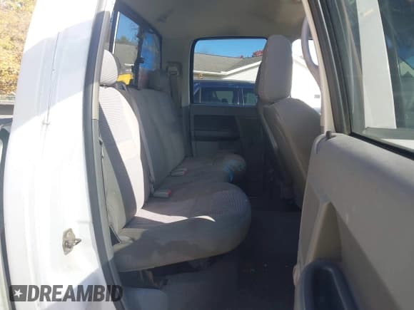 ✅ 2006 Dodge 2500 SLT • VIN: 1D7KS28D16J173153 • Лот: 43621904. Опубликован ранее на IAAI с пробегом 168 215 миль. Бесплатный доступ к архиву аукционных продаж из США и подробный отчёт об истории автомобиля на DreamBid. Изображение 8.