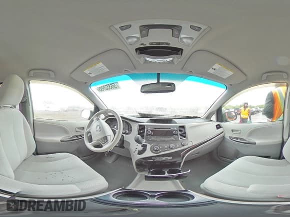 ✅ 2012 Toyota Sienna LE AAS • VIN: 5TDKK3DC7CS196481 • Lot: 56852995. Listed on Copart with 120,193 mi. Free auction sales archive from the USA and detailed vehicle history report at DreamBid. Image 14.