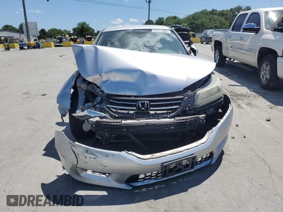 ✅ 2013 Honda Accord LX • VIN: 1HGCR2F36DA110827 • Lot: 57913605. Listed on Copart with 74,768 mi. Free auction sales archive from the USA and detailed vehicle history report at DreamBid. Image 5.