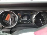 ✅ 2021 Jeep Wrangler Unlimited Sahara • VIN: 1C4JJXP68MW852703 • Lot: 45791735. Listed on Copart with 25,437 mi. Free auction sales archive from the USA and detailed vehicle history report at DreamBid. Image 9.