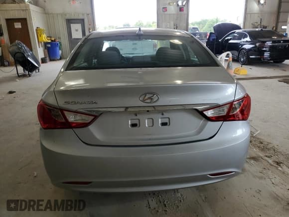 ✅ 2011 Hyundai Sonata GLS • VIN: 5NPEB4ACXBH157525 • Lot: 73369734. Listed on Copart with 165,503 mi. Free auction sales archive from the USA and detailed vehicle history report at DreamBid. Image 6.
