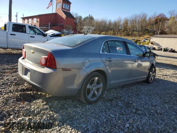 ✅ 2008 Chevrolet Malibu 2LT • VIN: 1G1ZJ57B084271016 • Lot: 78478704. Listed on Copart with 117,018 mi. Free auction sales archive from the USA and detailed vehicle history report at DreamBid. Image 3.