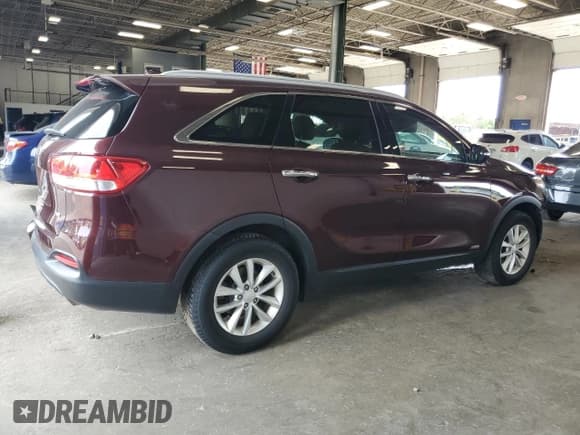 ✅ 2017 Kia Sorento LX • VIN: 5XYPGDA37HG289670 • Lot: 61502485. Listed on Copart with 87,309 mi. Free auction sales archive from the USA and detailed vehicle history report at DreamBid. Image 3.