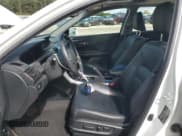 ✅ 2017 Honda Accord Touring • VIN: JHMCR6F74HC023333 • Лот: 81723915. Опубликован ранее на Copart с пробегом 82 943 миль. Бесплатный доступ к архиву аукционных продаж из США и подробный отчёт об истории автомобиля на DreamBid. Изображение 7.