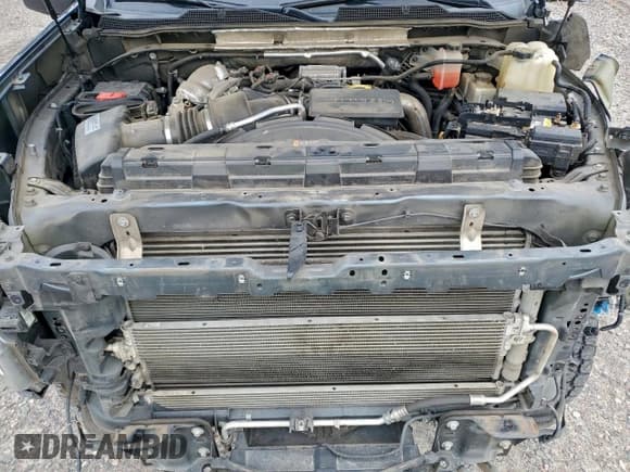 ✅ 2020 Chevrolet Silverado 2500HD High Country • VIN: 1GC4YREY8LF189589 • Лот: 91419655. Опубликован ранее на Copart с пробегом 144 850 миль. Бесплатный доступ к архиву аукционных продаж из США и подробный отчёт об истории автомобиля на DreamBid. Изображение 12.