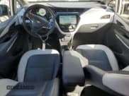 ✅ 2019 Chevrolet Bolt EV Premier • VIN: 1G1FZ6S0XK4111904 • Lot: 90738265. Wystawiony na Copart z przebiegiem 47 447 mil. Bezpłatny archiwum sprzedaży aukcyjnych z USA i szczegółowy raport historii pojazdu na DreamBid. Zdjęcie 8.