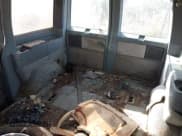 ✅ 1989 GMC Safari • VIN: 1GKDM15Z3KB528890 • Лот: 43849767. Опубликован ранее на IAAI с пробегом 160 912 миль. Бесплатный доступ к архиву аукционных продаж из США и подробный отчёт об истории автомобиля на DreamBid. Изображение 8.