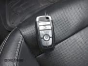 ✅ 2021 Ford Mustang EcoBoost • VIN: 1FATP8UH3M5130277 • Lot: 42016811. Wystawiony na IAAI z przebiegiem 94 310 mil. Bezpłatny archiwum sprzedaży aukcyjnych z USA i szczegółowy raport historii pojazdu na DreamBid. Zdjęcie 11.