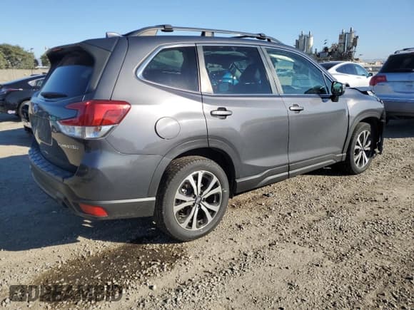 ✅ 2021 Subaru Forester Limited • VIN: JF2SKAUC4MH593772 • Lot: 87306385. Listed on Copart with 78,294 mi. Free auction sales archive from the USA and detailed vehicle history report at DreamBid. Image 3.