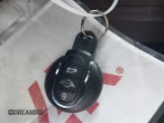 ✅ 2018 MINI Countryman Cooper • VIN: WMZYS7C39J3F44351 • Lot: 43236836. Wystawiony na IAAI z przebiegiem 79 275 mil. Bezpłatny archiwum sprzedaży aukcyjnych z USA i szczegółowy raport historii pojazdu na DreamBid. Zdjęcie 11.