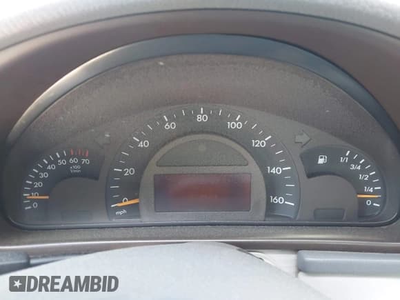 ✅ 2001 Mercedes-Benz C 230/260/280/320 • VIN: WDBRF61J71F080734 • Lot: 41869908. Wystawiony na IAAI z przebiegiem 274 574 mil. Bezpłatny archiwum sprzedaży aukcyjnych z USA i szczegółowy raport historii pojazdu na DreamBid. Zdjęcie 7.