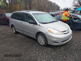 ✅ 2009 Toyota Sienna LE • VIN: 5TDBK23C59S023644 • Lot: 43766364. Listed on IAAI with 141,629 mi. Free auction sales archive from the USA and detailed vehicle history report at DreamBid. Image 1.
