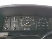 ✅ 1994 Ford F-250 • VIN: 1FTHX26G6RKB59685 • Лот: 93968845. Опубликован ранее на Copart с пробегом 211 744 миль. Бесплатный доступ к архиву аукционных продаж из США и подробный отчёт об истории автомобиля на DreamBid. Изображение 9.