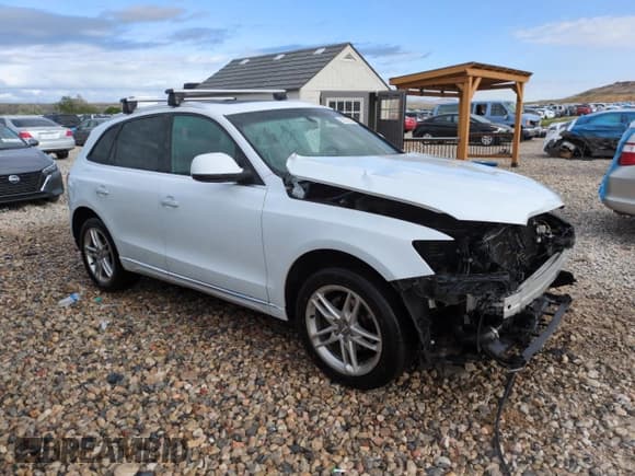 ✅ 2015 Audi Q5 Premium Plus • VIN: WA1LFAFP5FA020487 • Lot: 56235525. Listed on Copart with 103,495 mi. Free auction sales archive from the USA and detailed vehicle history report at DreamBid. Image 4.