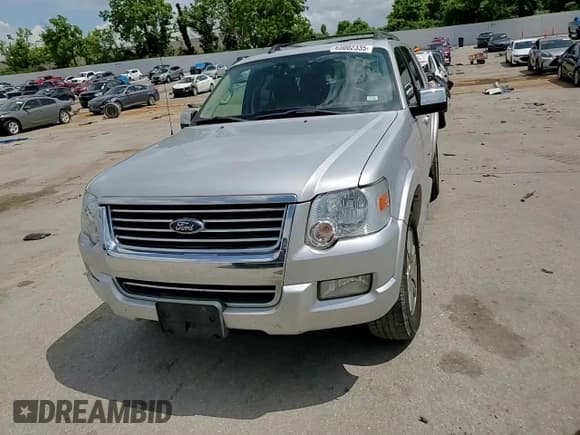 ✅ 2010 Ford Explorer Limited • VIN: 1FMEU7FE8AUA07841 • Lot: 65002335. Wystawiony na Copart z przebiegiem 179 383 mil. Bezpłatny archiwum sprzedaży aukcyjnych z USA i szczegółowy raport historii pojazdu na DreamBid. Zdjęcie 14.