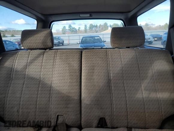 ✅ 1998 Toyota 4Runner • VIN: JT3HM84RXW0030036 • Лот: 79971434. Опубликован ранее на Copart с пробегом 390 286 миль. Бесплатный доступ к архиву аукционных продаж из США и подробный отчёт об истории автомобиля на DreamBid. Изображение 10.