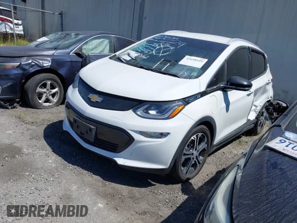 ✅ 2017 Chevrolet Bolt EV Premier • VIN: 1G1FX6S06H4179566 • Lot: 41698949. Wystawiony na IAAI z przebiegiem 83 594 mil. Bezpłatny archiwum sprzedaży aukcyjnych z USA i szczegółowy raport historii pojazdu na DreamBid. Zdjęcie 19.