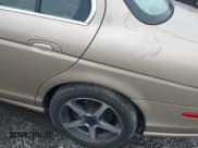 ✅ 2003 Jaguar S-Type • VIN: SAJEA01T43FM78940 • Лот: 42904051. Опубликован ранее на IAAI с пробегом 187 485 миль. Бесплатный доступ к архиву аукционных продаж из США и подробный отчёт об истории автомобиля на DreamBid. Изображение 6.