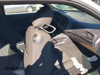 2021 Dodge Challenger SXT z VIN 2C3CDZGG0MH534842, wystawiony jako IAAI lot #43377619 z przebiegiem 72 893 mil mil oraz . Historia ofert i sprzedaży dostępna na DreamBid. Obrazek 5.