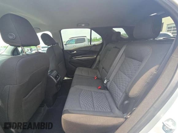 ✅ 2020 Chevrolet Equinox LT • VIN: 3GNAXJEV0LL205715 • Lot: 42624660. Wystawiony na IAAI z przebiegiem 74 476 mil. Bezpłatny archiwum sprzedaży aukcyjnych z USA i szczegółowy raport historii pojazdu na DreamBid. Zdjęcie 1.