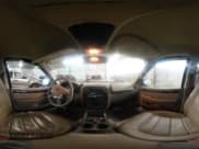 ✅ 2005 Ford Explorer Limited • VIN: 1FMDU75W05ZA24471 • Lot: 42312449. Wystawiony na IAAI z przebiegiem 151 392 mil. Bezpłatny archiwum sprzedaży aukcyjnych z USA i szczegółowy raport historii pojazdu na DreamBid. Zdjęcie 19.