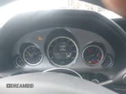 ✅ 2010 Mercedes-Benz E 350 Sport • VIN: WDDHF8HB8AA221255 • Lot: 43686457. Listed on IAAI with 192,094 mi. Free auction sales archive from the USA and detailed vehicle history report at DreamBid. Image 15.