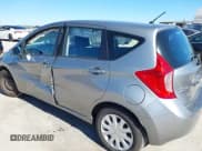 ✅ 2015 Nissan Note S • VIN: 3N1CE2CP9FL415254 • Lot: 43590964. Wystawiony na IAAI z przebiegiem 113 540 mil. Bezpłatny archiwum sprzedaży aukcyjnych z USA i szczegółowy raport historii pojazdu na DreamBid. Zdjęcie 17.