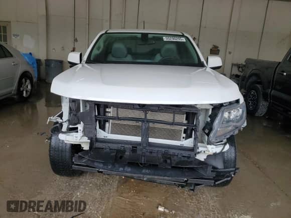 2019 Chevrolet Colorado 2WD Work Truck с VIN 1GCHSBEN5K1136649, выставлен на аукционе Copart как лот 55290295 с пробегом 45 689 миль миль и Списание • Salvage title. История ставок и продаж доступна на DreamBid. Изображение 5.