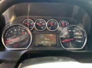 ✅ 2021 Chevrolet Silverado 1500 LT Trail Boss • VIN: 1GCPYFEL8MZ315384 • Lot: 71369185. Wystawiony na Copart z przebiegiem 110 053 mil. Bezpłatny archiwum sprzedaży aukcyjnych z USA i szczegółowy raport historii pojazdu na DreamBid. Zdjęcie 9.