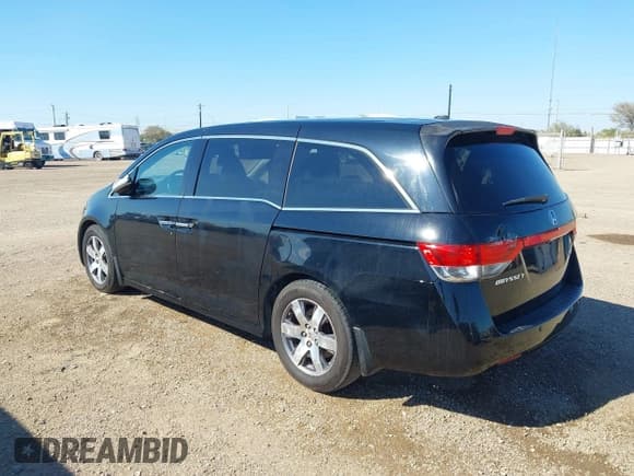 ✅ 2015 Honda Odyssey Touring Elite • VIN: 5FNRL5H96FB062463 • Lot: 43565087. Listed on IAAI with 271,426 mi. Free auction sales archive from the USA and detailed vehicle history report at DreamBid. Image 3.
