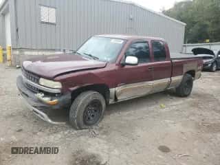 ✅ 2002 Chevrolet Silverado 1500 • VIN: 2GCEK19V821322929 • Lot: 73085494. Wystawiony na Copart z przebiegiem 272 046 mil mil. Skorzystaj z bezpłatnego archiwum sprzedaży aukcyjnych z USA i zobacz szczegółowy raport historii pojazdu na DreamBid. Zdjęcie 1.