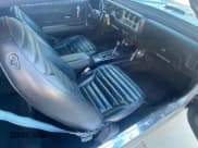 ✅ 1975 Pontiac Firebird • VIN: 2W87S5N564234 • Lot: 91983905. Wystawiony na Copart z przebiegiem 88 711 mil. Bezpłatny archiwum sprzedaży aukcyjnych z USA i szczegółowy raport historii pojazdu na DreamBid. Zdjęcie 5.