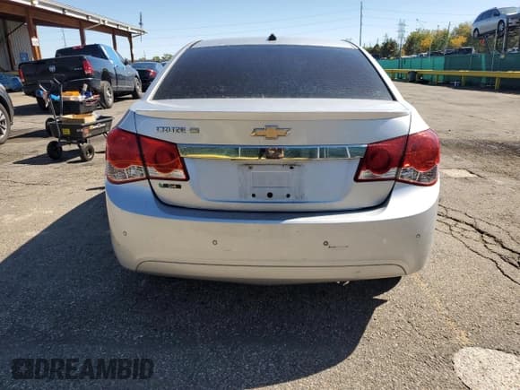 ✅ 2011 Chevrolet Cruze ECO 1XF • VIN: 1G1PJ5S94B7301121 • Lot: 81994455. Listed on Copart with 199,030 mi. Free auction sales archive from the USA and detailed vehicle history report at DreamBid. Image 6.