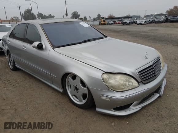 ✅ 2003 Mercedes-Benz S 500 • VIN: WDBNG75J93A352020 • Lot: 43629317. Listed on IAAI with 131,480 mi. Free auction sales archive from the USA and detailed vehicle history report at DreamBid. Image 1.