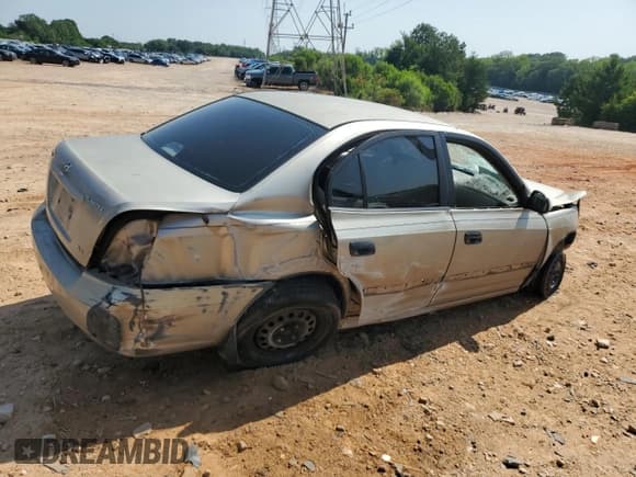 ✅ 2003 Hyundai Elantra GLS • VIN: KMHDN45D13U517757 • Lot: 60396705. Wystawiony na Copart z przebiegiem Nie podano. Bezpłatny archiwum sprzedaży aukcyjnych z USA i szczegółowy raport historii pojazdu na DreamBid. Zdjęcie 3.