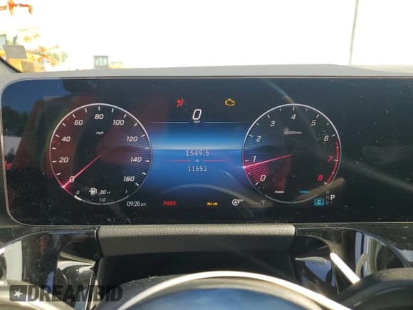 ✅ 2025 Mercedes-Benz GLA 250 • VIN: W1N4N4GB7SJ639323 • Лот: 70459795. Опубликован ранее на Copart с пробегом 11 552 миль. Бесплатный доступ к архиву аукционных продаж из США и подробный отчёт об истории автомобиля на DreamBid. Изображение 9.