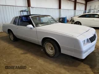 ✅ 1988 Chevrolet Monte Carlo • VIN: 1G1GZ11G3JP115201 • Лот: 75502454. Опубликован ранее на Copart с пробегом 71 006 миль. Бесплатный доступ к архиву аукционных продаж из США и подробный отчёт об истории автомобиля на DreamBid. Изображение 4.