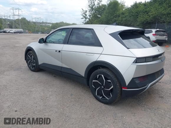 ✅ 2023 Hyundai Ioniq 5 SEL • VIN: KM8KNDAF3PU229338 • Lot: 43071744. Listed on IAAI with 13,555 mi. Free auction sales archive from the USA and detailed vehicle history report at DreamBid. Image 3.