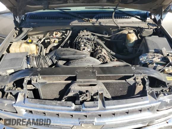 ✅ 2000 Chevrolet Silverado 1500 LT • VIN: 2GCEK19T4Y1307531 • Lot: 62422484. Wystawiony na Copart z przebiegiem 200 088 mil mil. Skorzystaj z bezpłatnego archiwum sprzedaży aukcyjnych z USA i zobacz szczegółowy raport historii pojazdu na DreamBid. Zdjęcie 11.