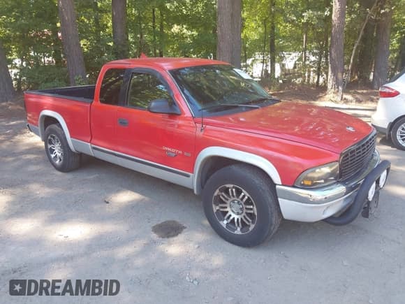 ✅ 2001 Dodge Dakota • VIN: 1B7GL22X11S241731 • Lot: 43087074. Listed on IAAI with 145,653 mi. Free auction sales archive from the USA and detailed vehicle history report at DreamBid. Image 1.