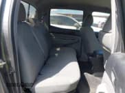 ✅ 2014 Toyota Tacoma PreRunner • VIN: 5TFJU4GN6EX062146 • Lot: 42962979. Wystawiony na IAAI z przebiegiem 195 075 mil. Bezpłatny archiwum sprzedaży aukcyjnych z USA i szczegółowy raport historii pojazdu na DreamBid. Zdjęcie 8.