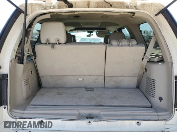 ✅ 2008 Ford Expedition Limited • VIN: 1FMFU20568LA04775 • Lot: 52003085. Listed on Copart with 178,927 mi. Free auction sales archive from the USA and detailed vehicle history report at DreamBid. Image 6.