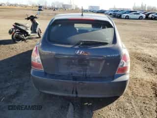2011 Hyundai Accent L z VIN KMHCN3BC0BU202951, wystawiony jako Copart lot #77467344 z przebiegiem 134 873 mil mil oraz Szkoda całkowita • Salvage title. Historia ofert i sprzedaży dostępna na DreamBid. Obrazek 6.